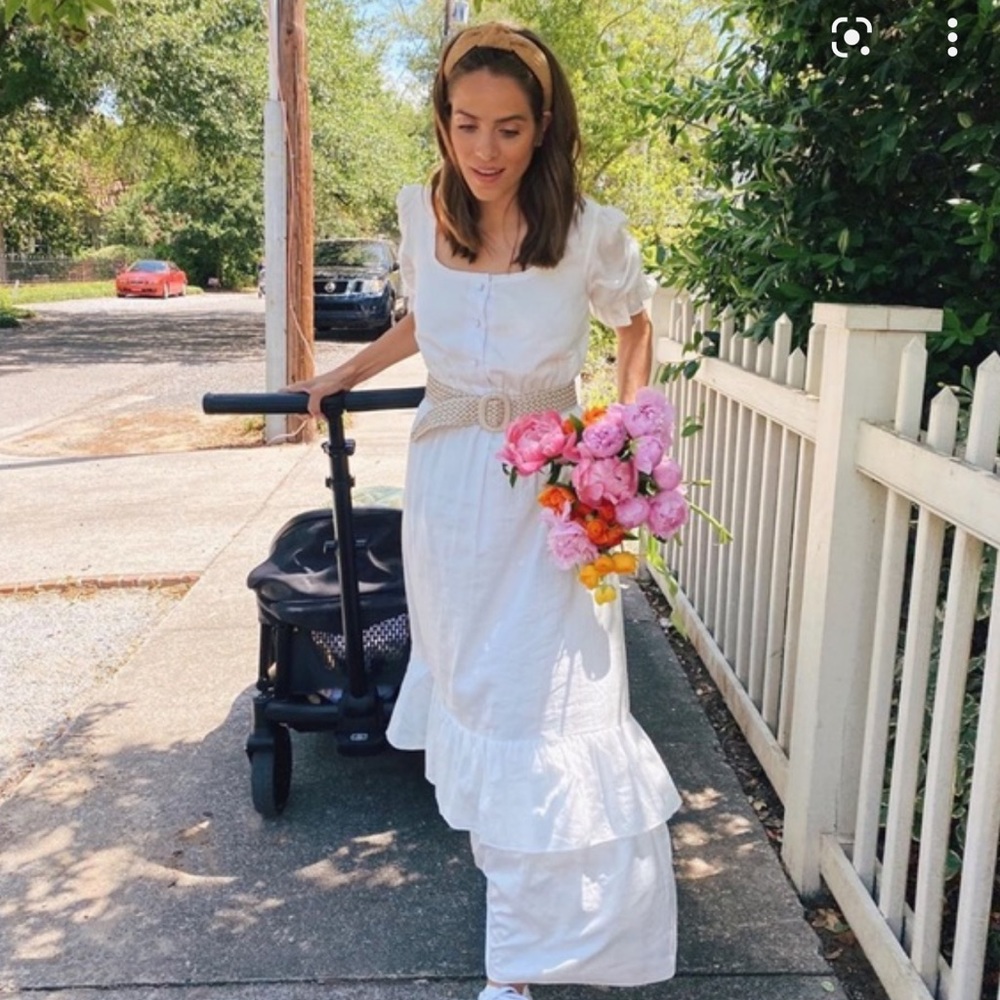 Gal Meets Glam Blakely Dress in Soft White